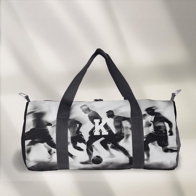 Sac De Sport soccer monogrammé noir et blanc (Personalized Monogram, Black and white Sport, Soccer Duffel Bag.)