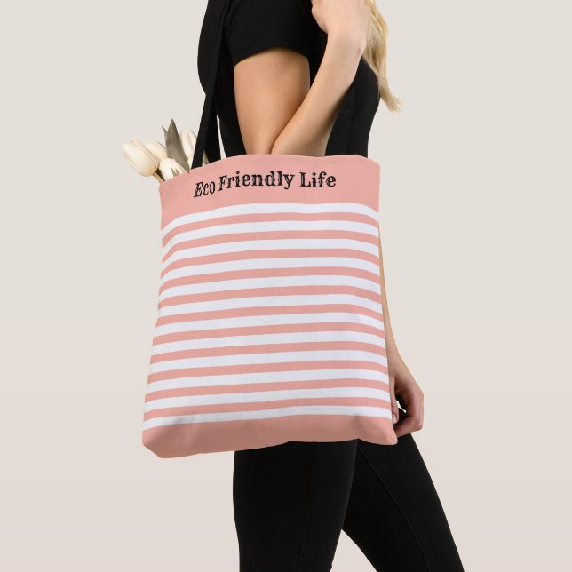 Sac élégant rayé rose et blanc (De près)