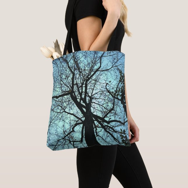 Sac fourre-tout Abstrait gothique Bleu Arbre Noir (De près)