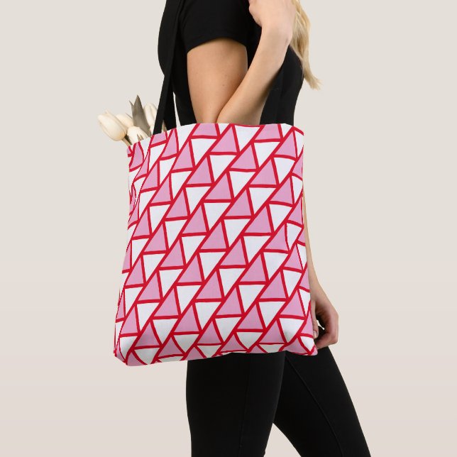 Sac fourre-tout (ao) - Triangles en mosaïque rose  (De près)