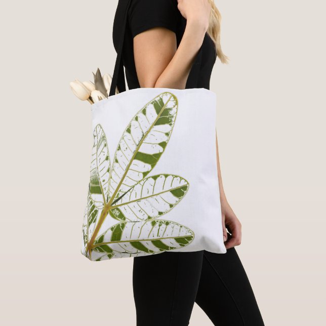 Sac fourre-tout brésilien de feuilles sacrées (De près)