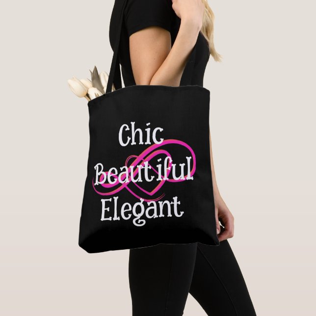 Sac fourre-tout chic, beau et élégant (De près)