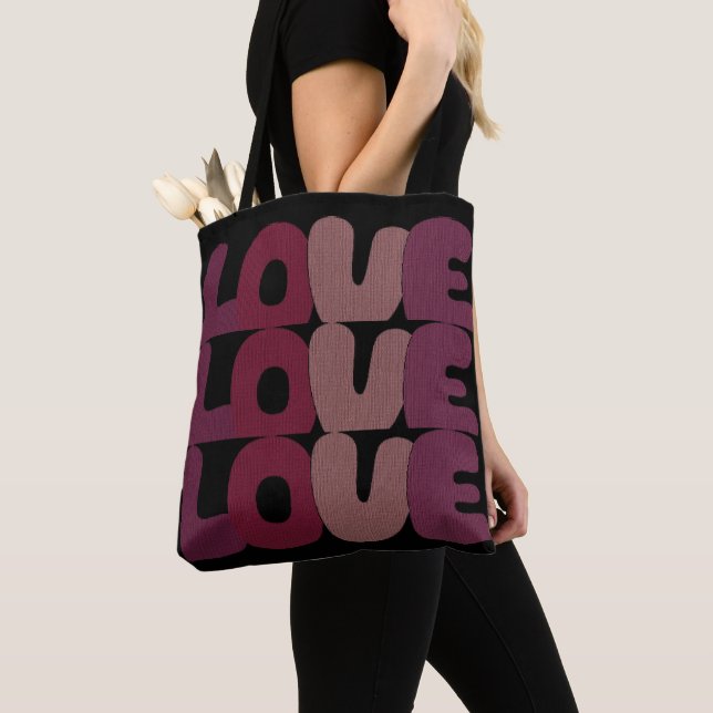Sac fourre-tout d'amour (De près)