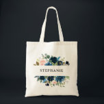 Sac fourre-tout de Boho Russe Rustique bleu bleu m<br><div class="desc">Sac fourre-tout à fleurs bleu marine foncé avec élégant bouquet de bleu marine,  bleu royal,  blanc,  rose roux et feuilles d'eucalyptus vert sauge. Veuillez me contacter pour toute aide sur la personnalisation ou si vous avez besoin d'un autre produit avec ce design.</div>