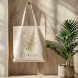 Sac fourre-tout de femme de Fleur sauvage Boho Blu<br><div class="desc">Ce sac fourre-tout de femme de fleur sauvage boho classique est le cadeau mariage idéal pour présenter vos demoiselles d'honneur et votre femme de chambre pour un mariage moderne. Le design présente gracieusement et élégante aquarelle à la main des fleurs sauvages blush,  rose,  multicolore soigneusement arrangés en bouquets attrayants.</div>