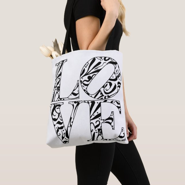 Sac fourre-tout design LOVE (De près)