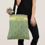 Sac fourre-tout Motif bleu Peacock moderne<br><div class="desc">Elégant et moderne bleu paon avec sac fourre-tout de couleur jaune moutarde qui peut être personnalisé. Une impression d'une sorte.</div>