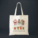 Sac fourre-tout | Noël père Noël, Snowman & Pengui<br><div class="desc">Célébrez la saison avec ce joyeux sac fourre-tout de personnages de Noël! Avec un collage d'aquarelle festif du Père Noël, un bonhomme de neige, des pingouins ludiques et des cadeaux, et le message "Le Père Noël vous apporte un cadeau !", cette fourre-tout en toile est pleine d'esprit de vacances. Idéal...</div>
