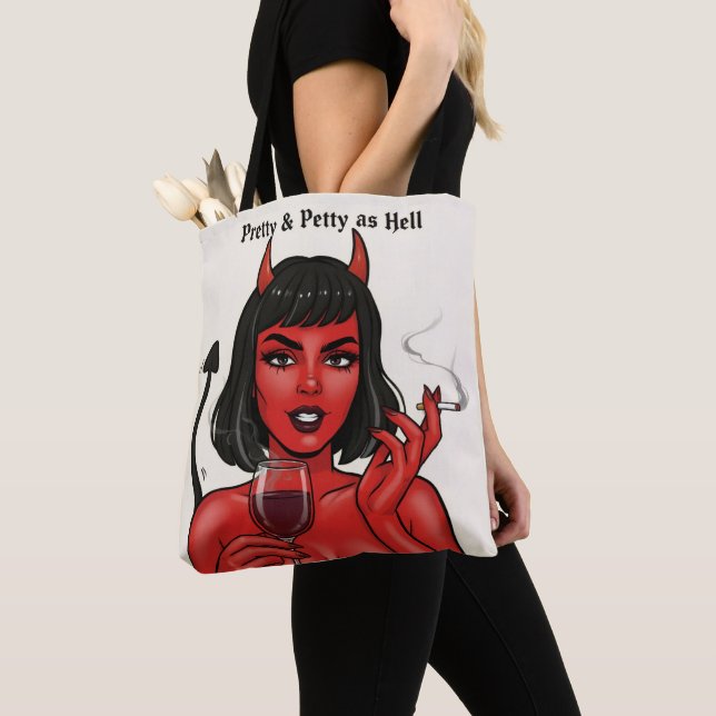 Sac fourre-tout Pretty & Petty as Hell Devil Girl  (De près)