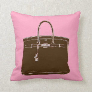 SAC FRANÇAIS SUR LE COUSSIN ROSE