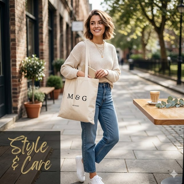 Sac personnalisé avec monogramme et symbole de dat (Custom Monogram and Date Symbol of Love Budget Tote Bag)