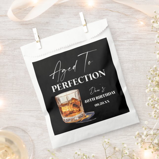 Sachets En Papier Aged To Perfection Whisky Glass Birthday Party (Coupé)