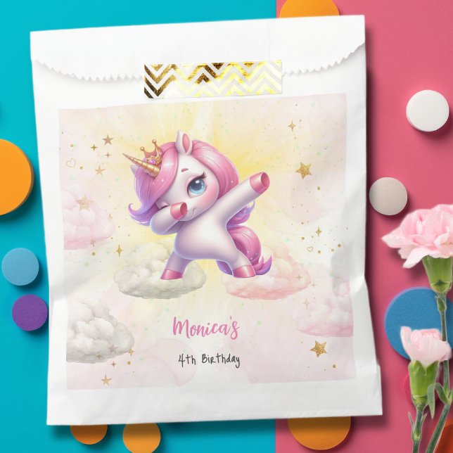 Sachets En Papier Anniversaire de enfant de licorne Whimsical magiqu (Créateur téléchargé)