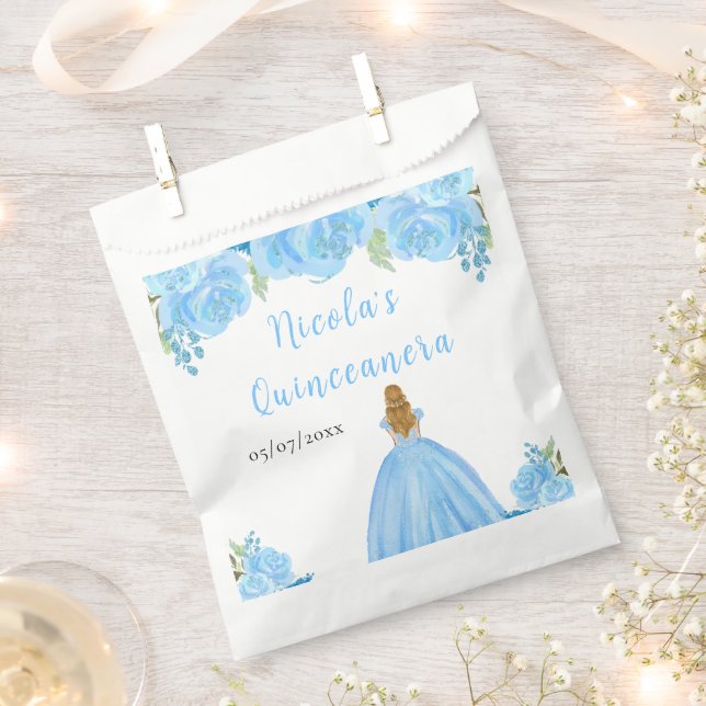 Sachets En Papier Blonde Hair Princess Blue Floral Quinceanera (Coupé)
