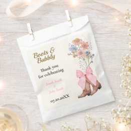Sachets En Papier Boots and Bubbly Bridal Shower