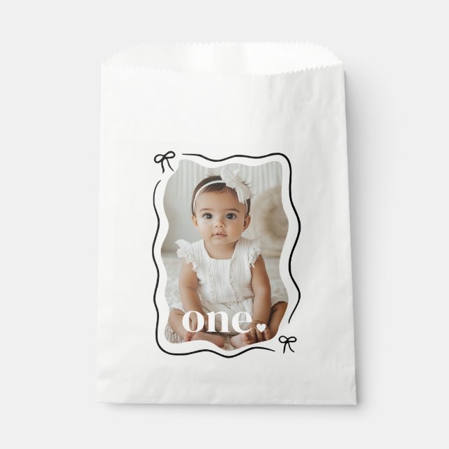 Sachets En Papier Bow Wavy Border Photo 1er anniversaire (Devant)
