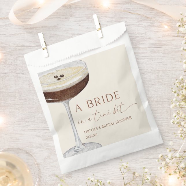 Sachets En Papier Bride In A Tini Bit Expresso Martini Bridal Shower (Coupé)