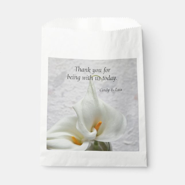 Sachets En Papier Calla ment sur arrière - plan texturé (Devant)