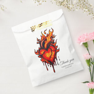 Sachets En Papier Cœur enflammé.