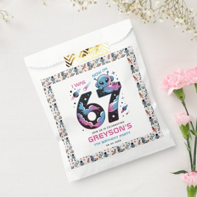 Sachets En Papier Cute Space 7th Birthday | Six & Seven Year Old (Scellé)