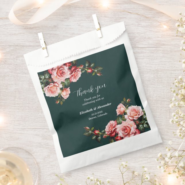 Sachets En Papier Dark moody pink and red roses green wedding (Coupé)