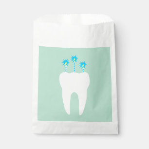 Sachets En Papier Dent de célébration avec des bougies