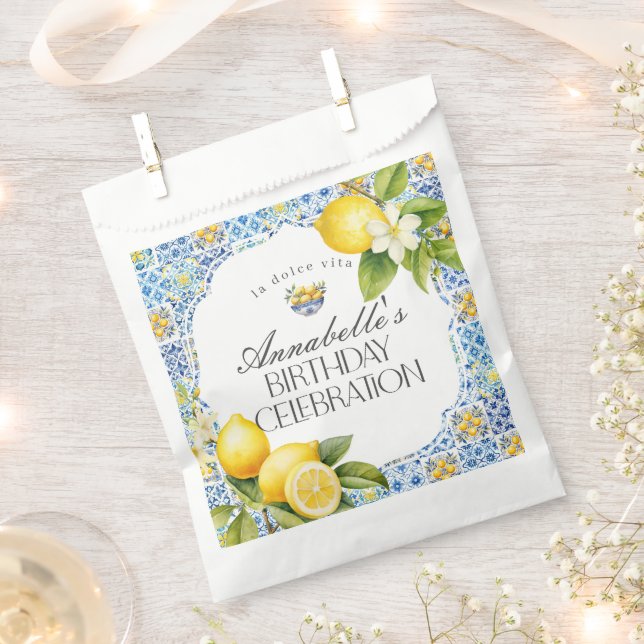 Sachets En Papier Dessert de fête d'anniversaire de la Côte d'Amalfi (Coupé)