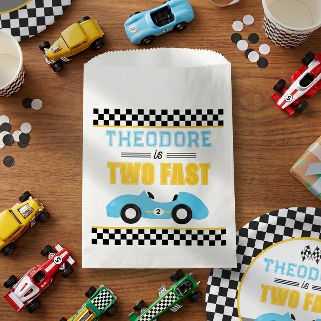 Sachets En Papier Deux courses de voitures rapides pour une fête d'a (Créateur téléchargé)