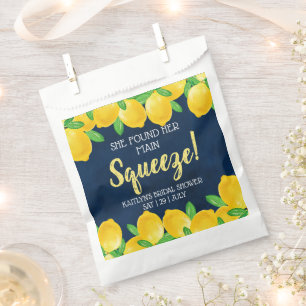 Sachets En Papier Elle A Trouvé Sa Principale Fête des mariées De Ci