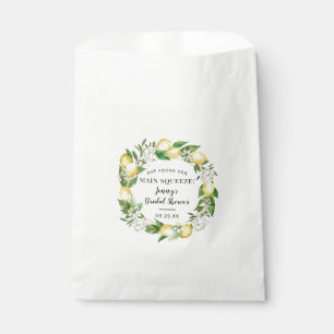 Sachets En Papier Elle A Trouvé Sa Principale Fête des mariées De Ci