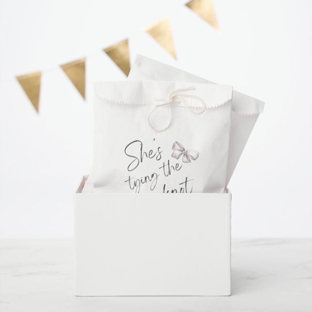 Sachets En Papier Elle attache la douche nuptiale du noeud (Fête)