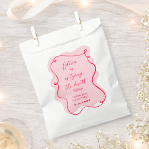 Sachets En Papier Elle noue le noeud rose et rouge merci