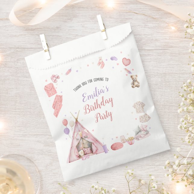 Sachets En Papier Fête d'anniversaire en pyjama avec nuitée (Coupé)
