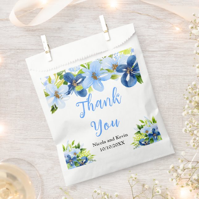 Sachets En Papier Fleurs bleues et navy avec feuillage  (Coupé)
