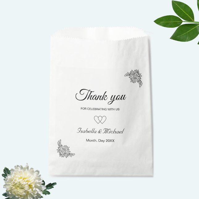 Sachets En Papier Fleurs Modernes en Mariage en Noir et Blanc (Créateur téléchargé)