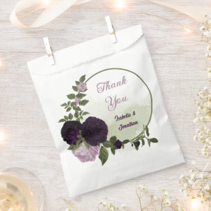 Sachets En Papier fleurs violettes foncées et claires mariage