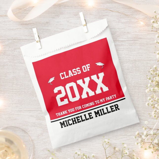 Sachets En Papier Graduation Rouge Noir et Blanc Nom du diplômé (Coupé)