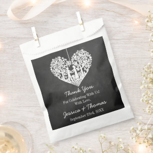 Sachets En Papier Hanging Heart Tree Chalkboard Mariage Collection