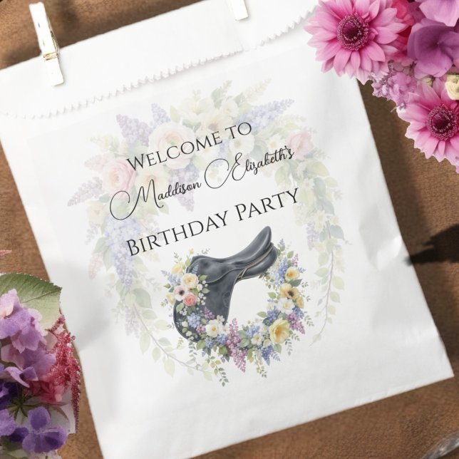 Sachets En Papier Horse Birthday  (This charming design sets the scene for a fun-filled celebration.)