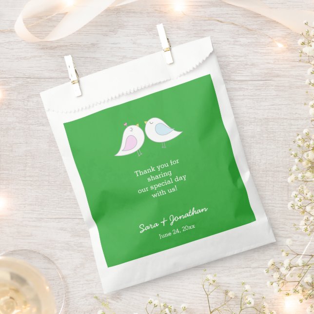 Sachets En Papier Inséparables sur le Merci Mariage vert (Coupé)