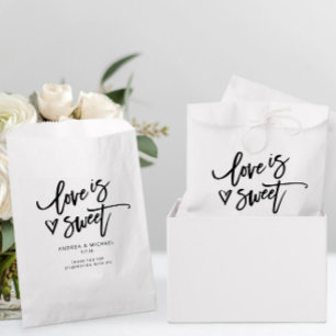 Sachets En Papier L'amour est un plaisir moderne et doux de mariage 