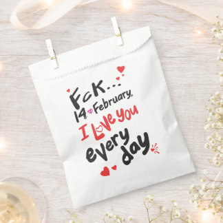Sachets En Papier Le 14 février dernier, je t'aime tous les jours