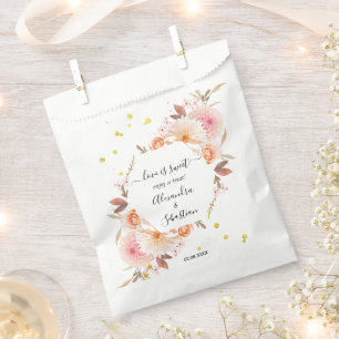 Sachets En Papier Love is Sweet Floral Wedding Sweet Treat
