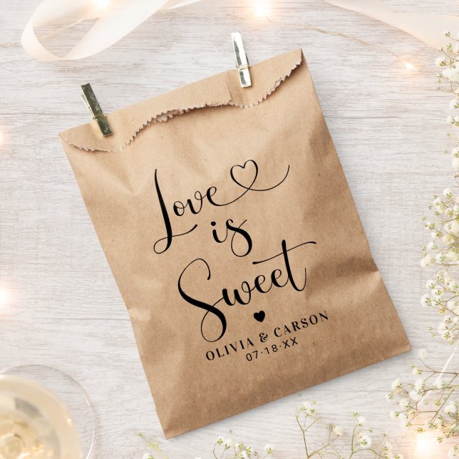 Sachets En Papier Love is Sweet Heart Script Kraft Mariage (Coupé)