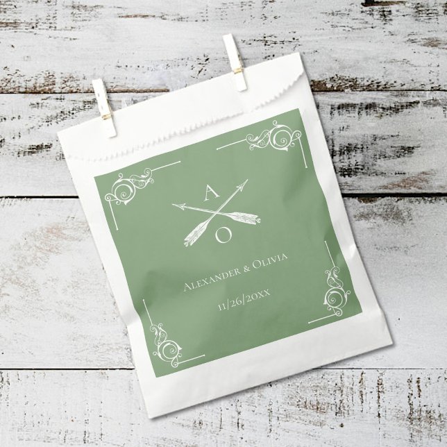 Sachets En Papier Mariage Moss Green Monogram et Flèches (Moss Green Monogram and Arrows Wedding Favor Bags)