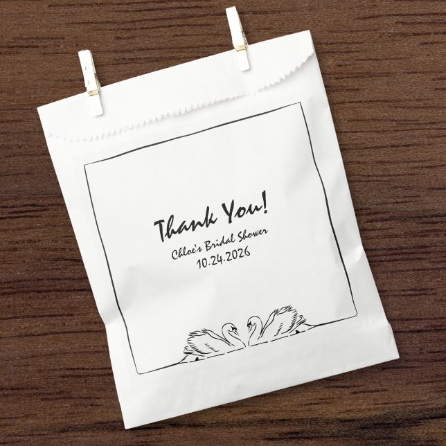 Sachets En Papier Merci Fête des mariées de  de Swan manuscrit intem (Chic romantic swan-themed thank you bags. A stylish addition to your bridal shower celebration.)