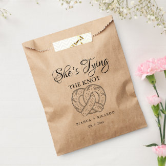 Sachets En Papier Modern We tied the knot pretzel favor bag wedding 