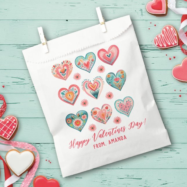 Sachets En Papier Motif de coeur floral mignon (A cute Valentine's Day Treat bag with watercolor hearts. Great for a Valentines classroom exchange)