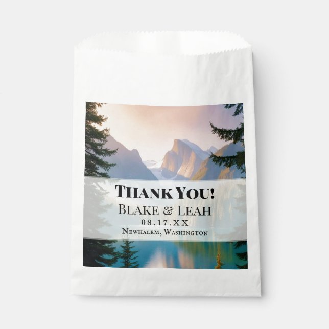 Sachets En Papier Mountain Lake Personalized Wedding Favor Bags (Devant)