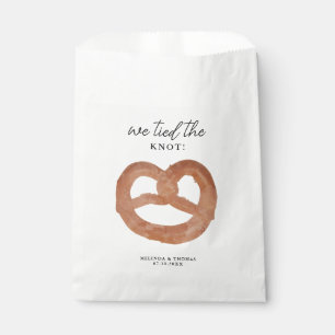 Sachets En Papier Nous Avons Lié Le Mariage Knot Pretzel